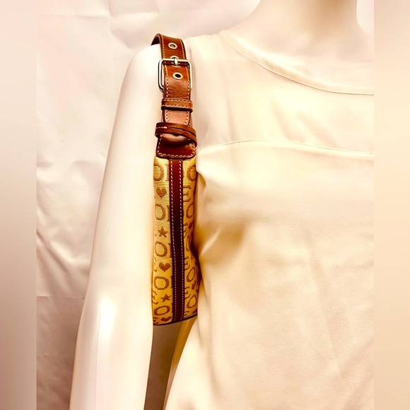 A DOONEY & BOURKE MONOGRAM PURSE OF  COATED COTTON WITH LEATHER ACCENTS. - Picture 15 of 16